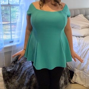 3X fashion to figure Plus Size peplum Top
